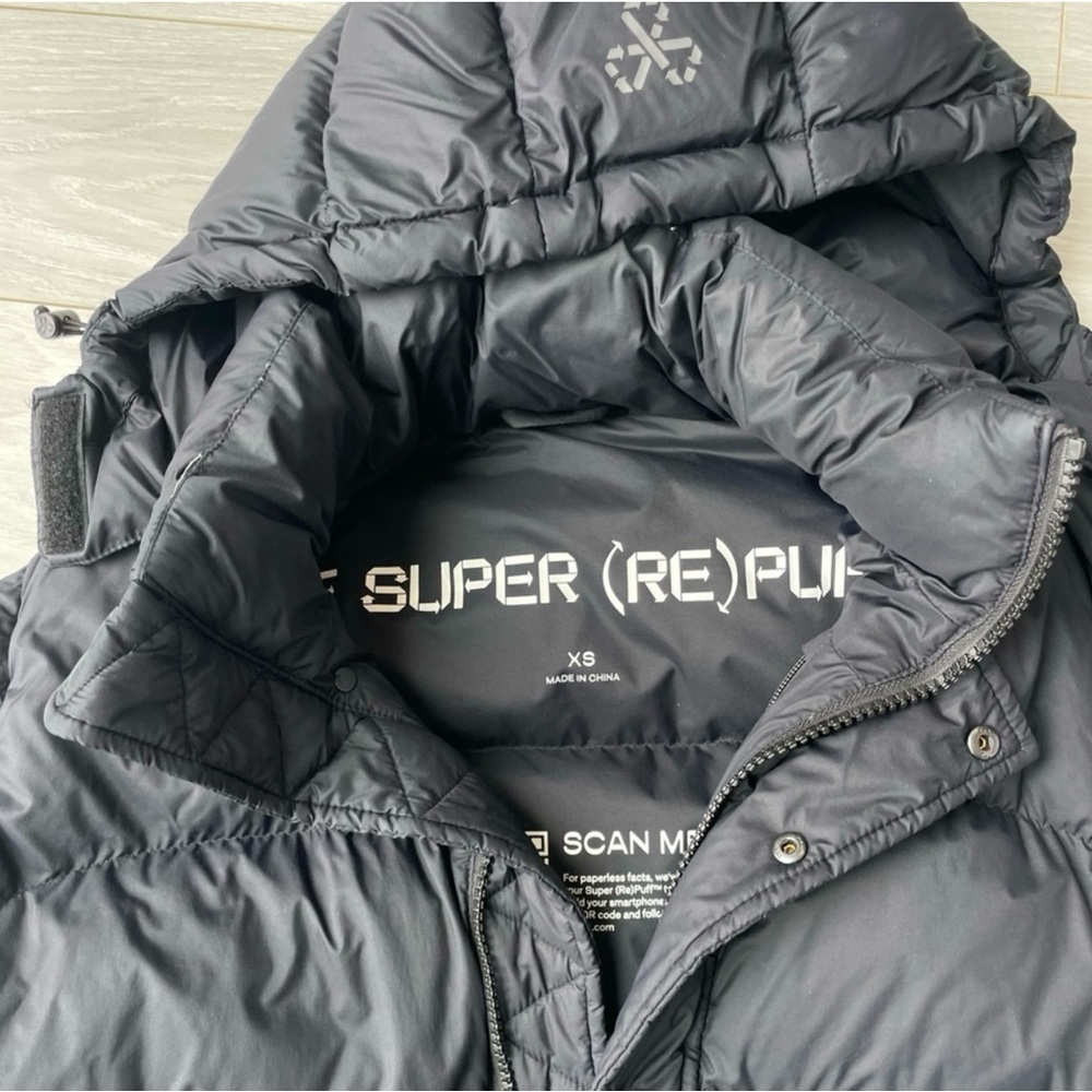 Aritzia Super (Re)Puff Black Jacket - Picture 3 of 8